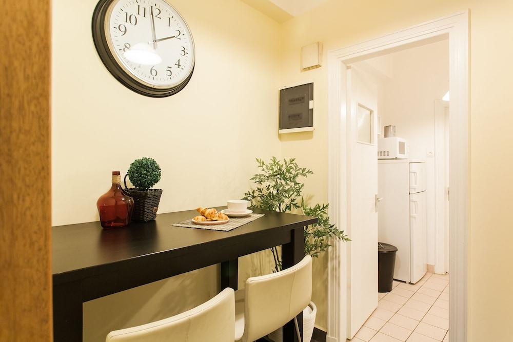 Athenian Home By Livin Urbban Ngoại thất bức ảnh