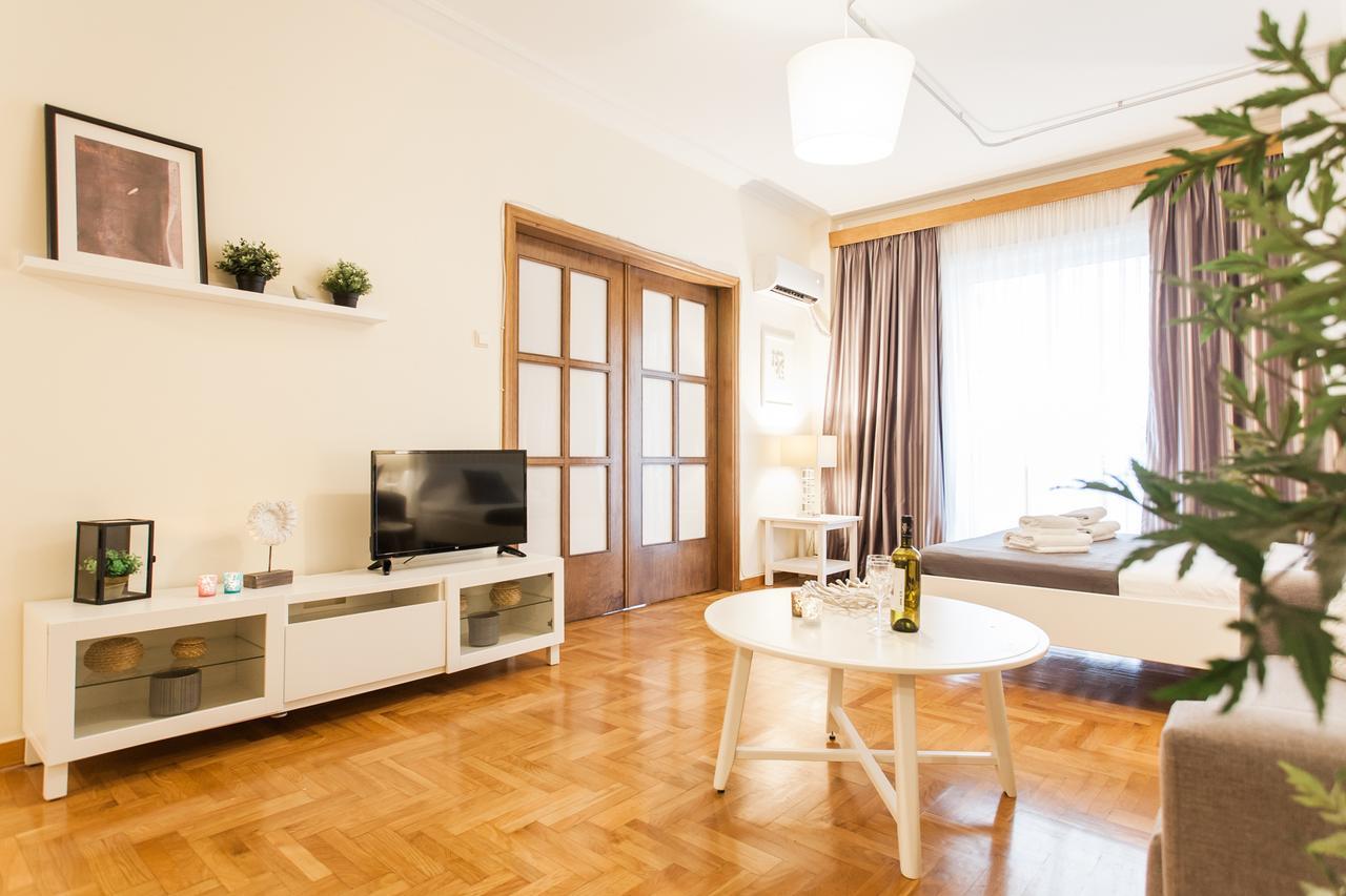 Athenian Home By Livin Urbban Ngoại thất bức ảnh